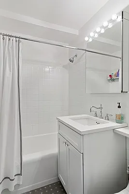 Sold by Compass | media 6