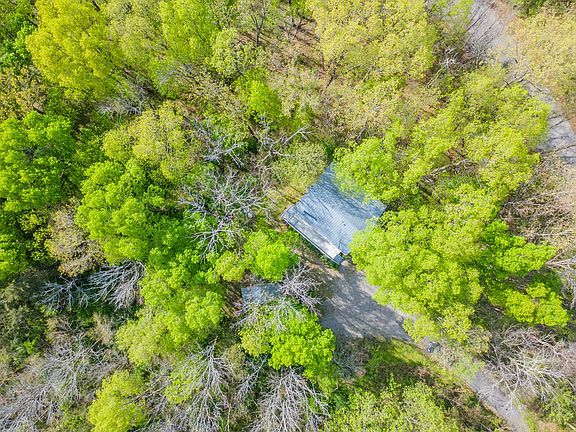 32nd image of 1707 Sugar Ridge Rd