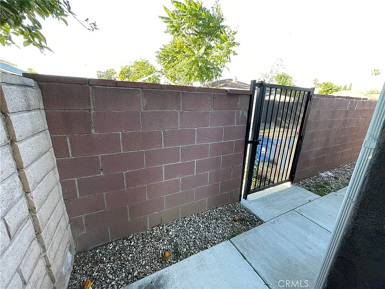 17609 Covello St — Photo 14