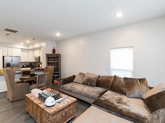 5th image of 8020 Orchard Grove Rd