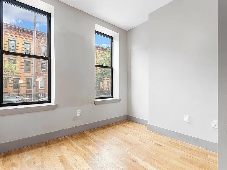 1716 Woodbine St #1F — Photo 6