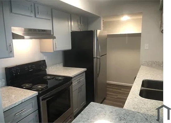 7200 T C Jester Blvd #1603 — Photo 6