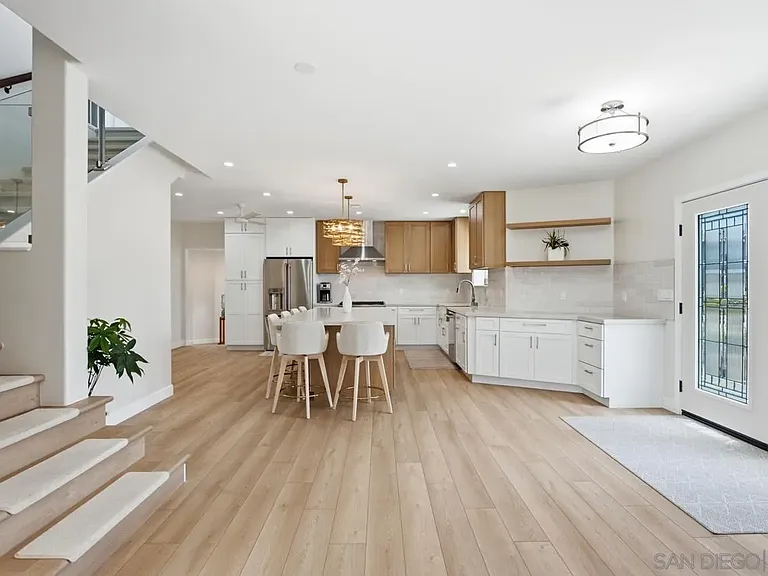 3776 Mactibby St — Photo 5