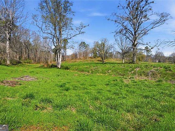 4th image of 2201 Long Rd