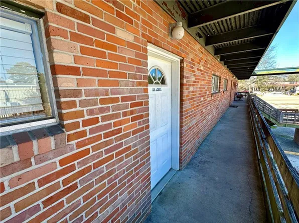 3838 Pontchartrain Dr APT A203, Slidell, LA 70458