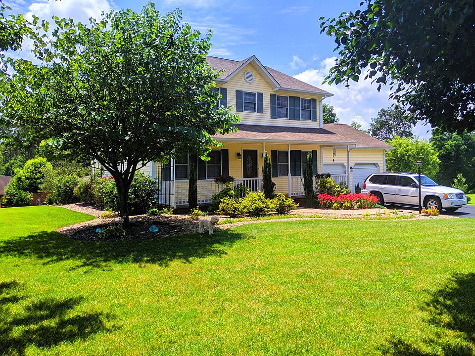 121 Green Meadow Drive