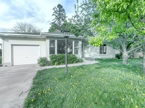 909 North Wingra Drive, Madison, WI 53715
