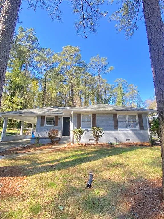 3 bed, 2.0 bath, 1008 sqft, $1,650 — Photo 1