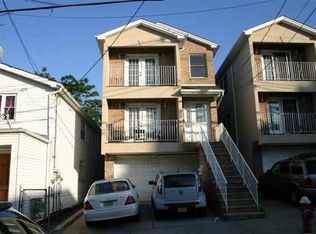 6305 Jackson St, West New York, NJ 07093