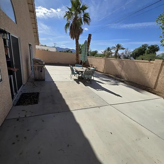1933 E Leisure Ln — Photo 22