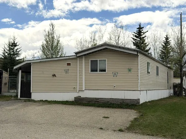 133 Jarvis St #359, Hinton, AB T7V 1N2