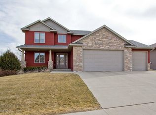 3514 Stone Point Dr NE, Rochester, MN 55906