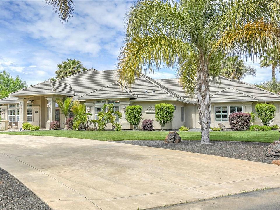 1st image of 10331 Black Oak Ct