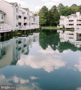 3337 Lakeside View Dr #7-3, Falls Church, VA, 22041