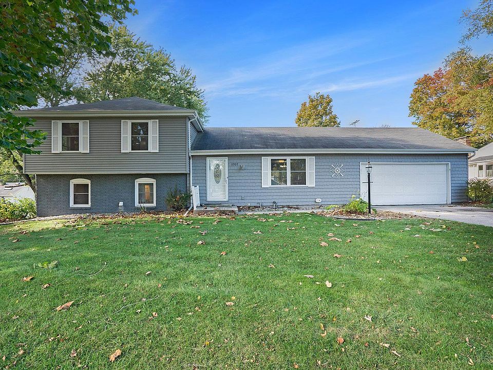 1st image of 1707 E Lake Dr W