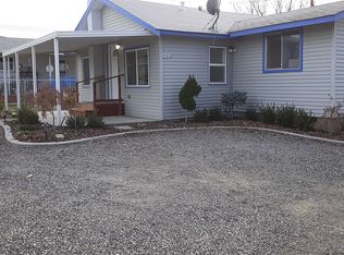 463 Grosscup Blvd, West Richland, WA 99353