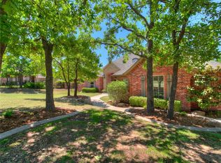 8575 Palermo Dr, Edmond, OK 73034