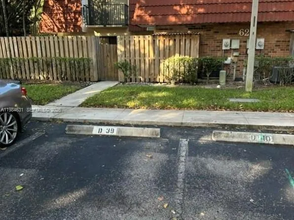 713 NW 99th Cir, Plantation, FL 33324