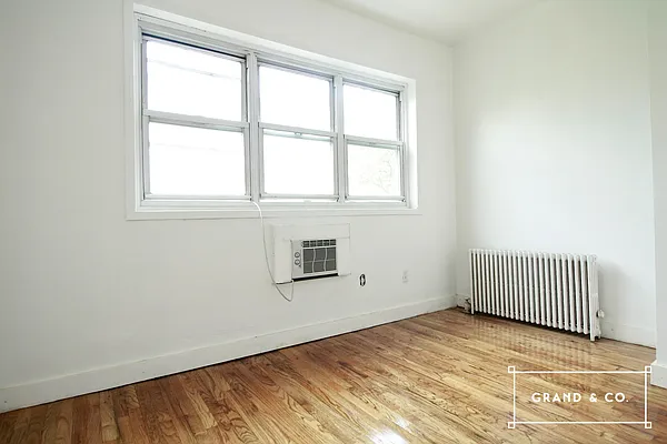 Rented by Grand & Co. | media 27