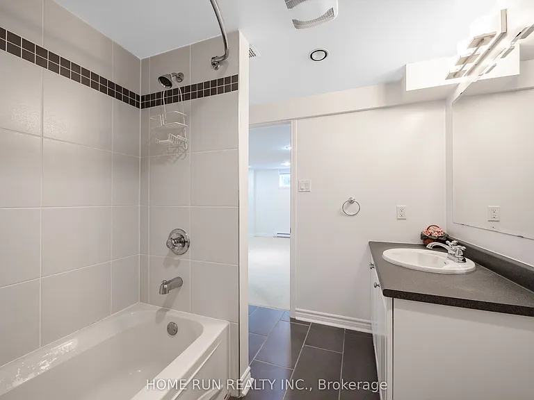 281 Goldridge Dr — Photo 47
