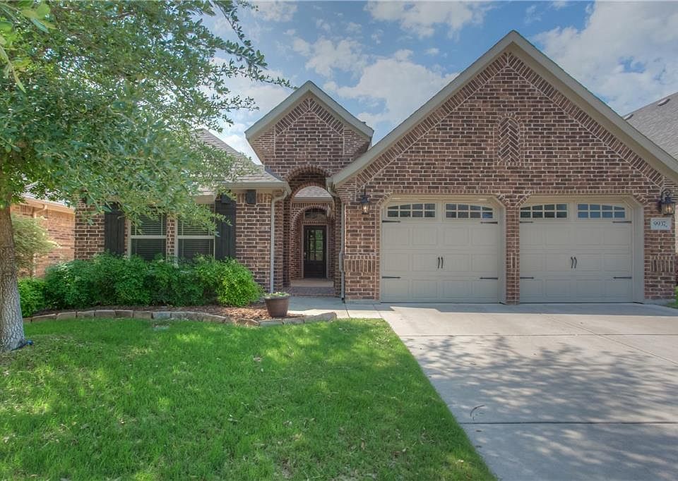 1st image of 9937 Rolling Hills Dr