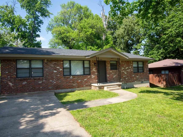 5202 S Wakefield Dr, Little Rock, AR 72209