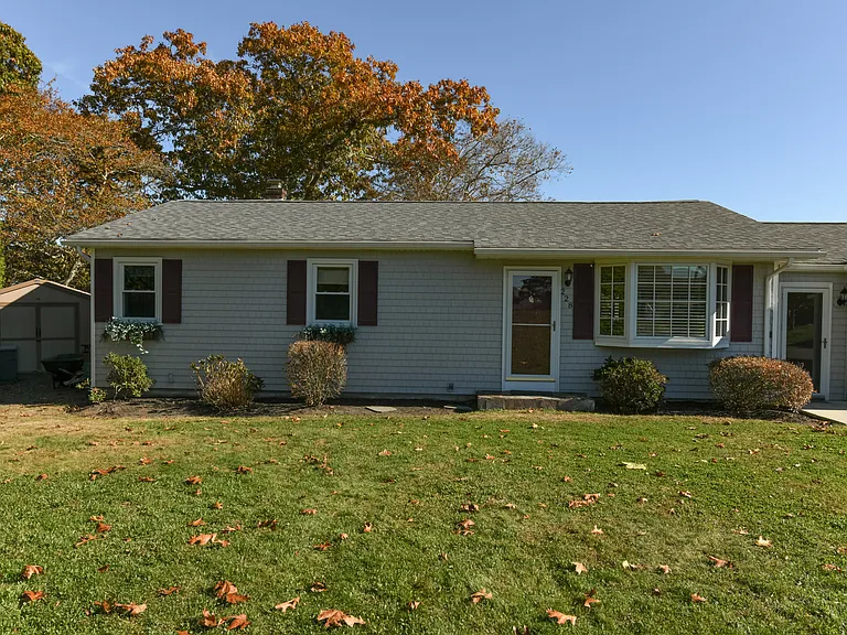 228 Wood Hill Rd — Photo 31