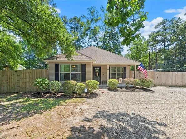 122 Madison Ave, Madisonville, LA 70447