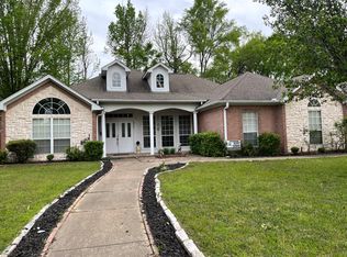 1208 River Bend Dr, Tyler, TX 75703