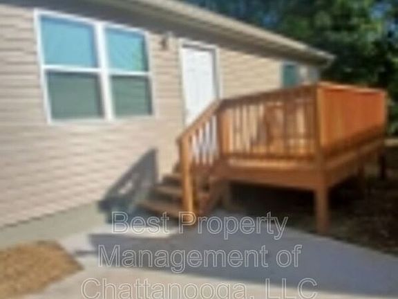 2nd image of 5249 Usher Dr #M