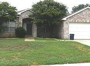 1621 Cedar Elm Dr, Corinth, TX 76210