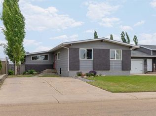 5228 S 59th Ave, Viking, AB T0B 4N0