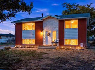 2816 W 1750 N, Clinton, UT 84015