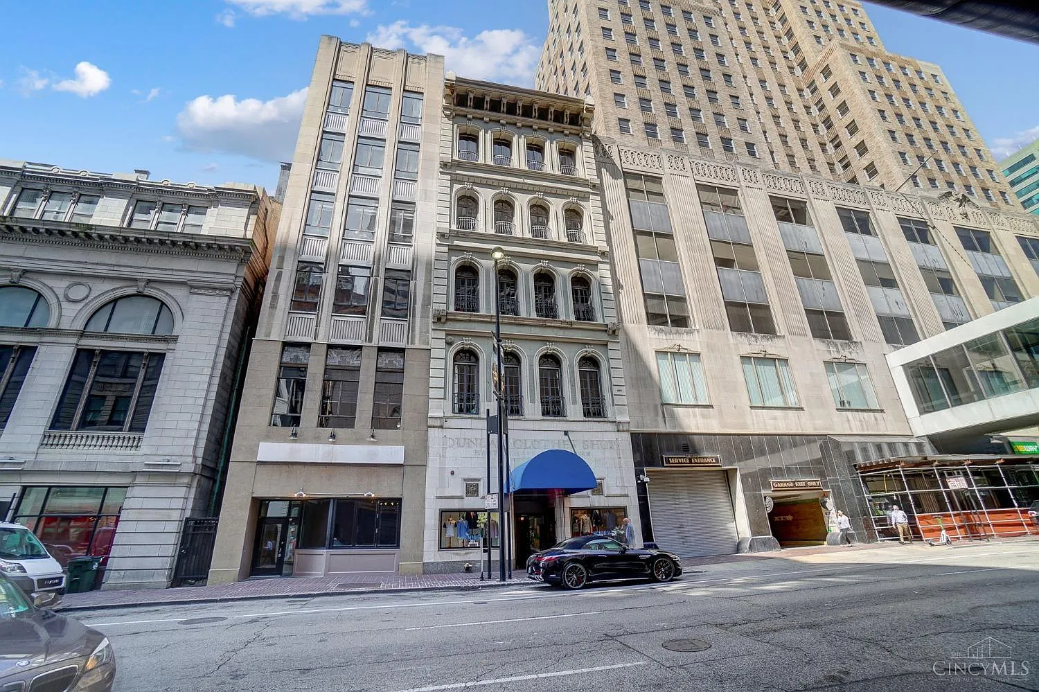 417 Vine St Unit 601 photo 1