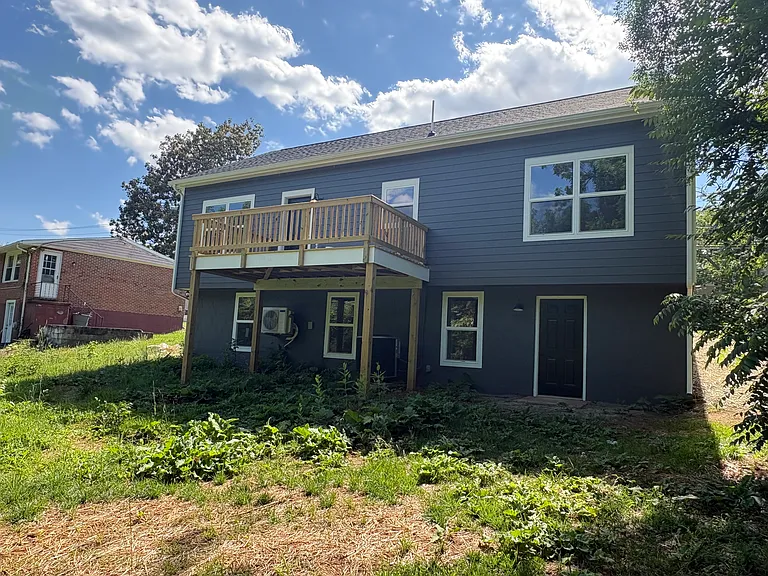 2632 Hydraulic Rd — Photo 5
