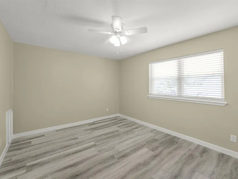 4138 Club Valley Dr — Photo 9