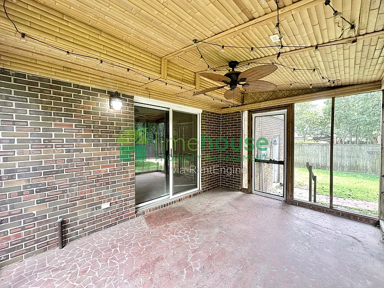 417 Lynn Shores Dr — Photo 13
