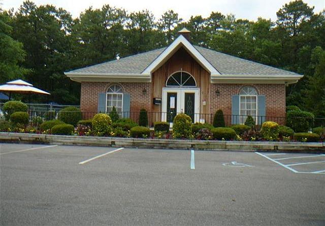 Clubhouse & office