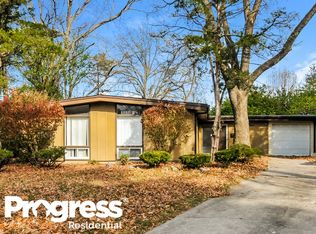 4 Little Ln, Florissant, MO 63033