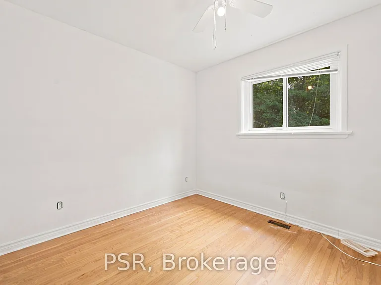 531 Rodd Ave #UPPER — Photo 22