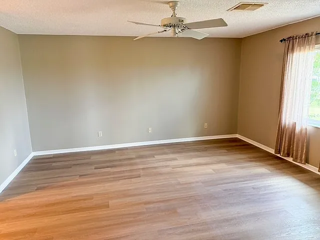 1013 Ardmore Way — Photo 9