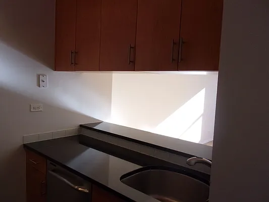 Rented by Carlyle Property Management | media 4