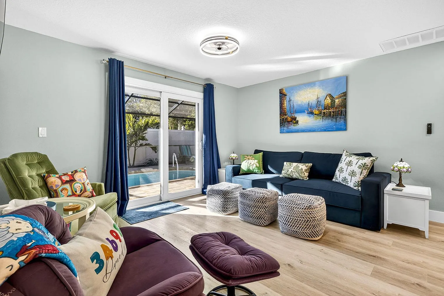 3 bed, 2.0 bath, 1097 sqft, $3,124 — Photo 1