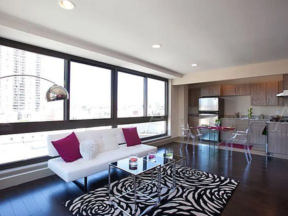 3rd image of 203 E 121st St APT 1104