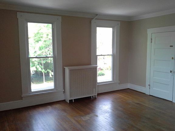 Bedroom_10062015