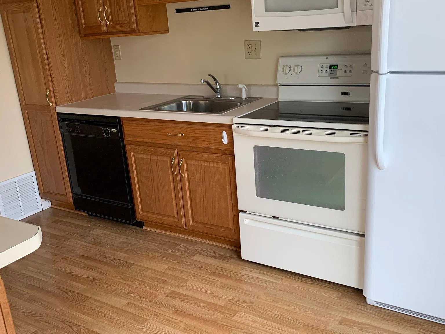 320 Clymer Rd — Photo 4
