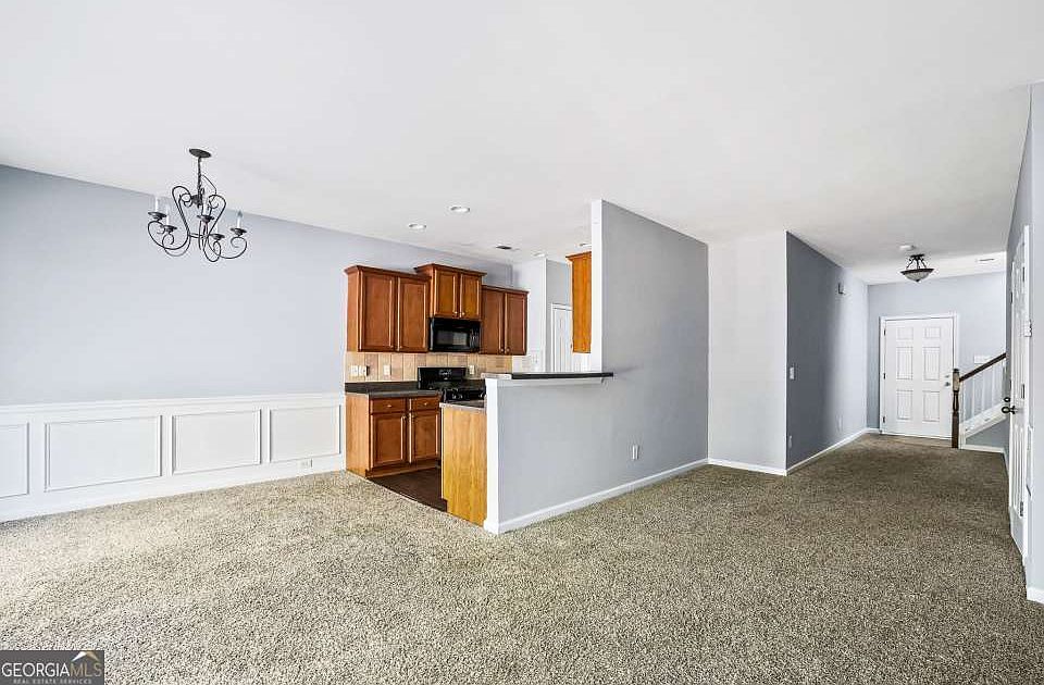 1st image of 2872 Cross Creek Ct