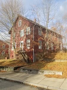 20 Williams Ave, Hyde Park, MA, 02136