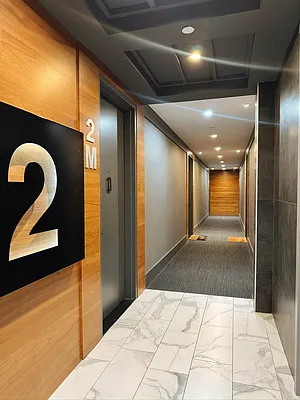 Rented by Artur Gutman, LREB | media 24