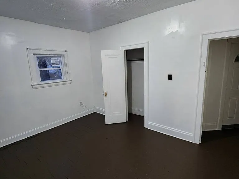 3318 E 140 ST — Photo 16